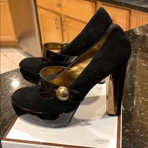 COACH DAVINE BLACK SUEDE HEELS